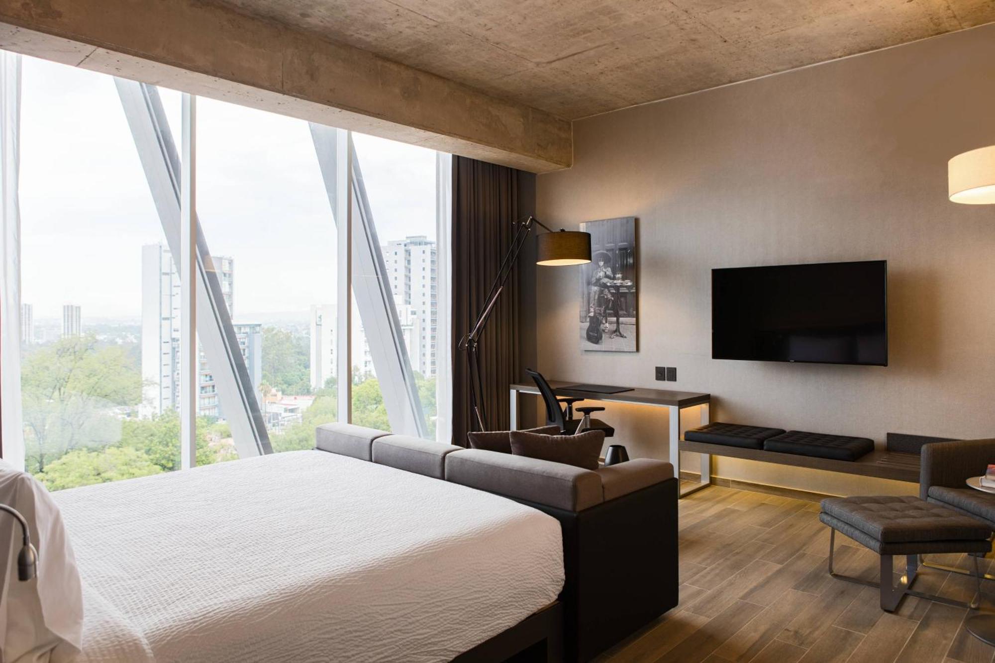 Ac Hotel By Marriott Guadalajara Mexico Bagian luar foto